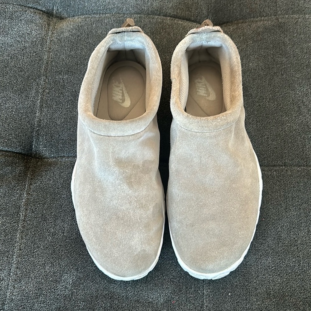 2016 NIKE ACG moc slip-on retro size 7M/8.5W